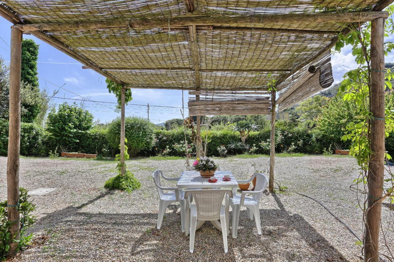 Il Giardino Nel Sole Bilo Apartment Capoliveri  Exterior photo